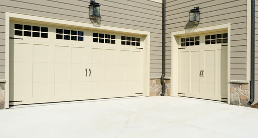 Overhead door installer Milwaukee County