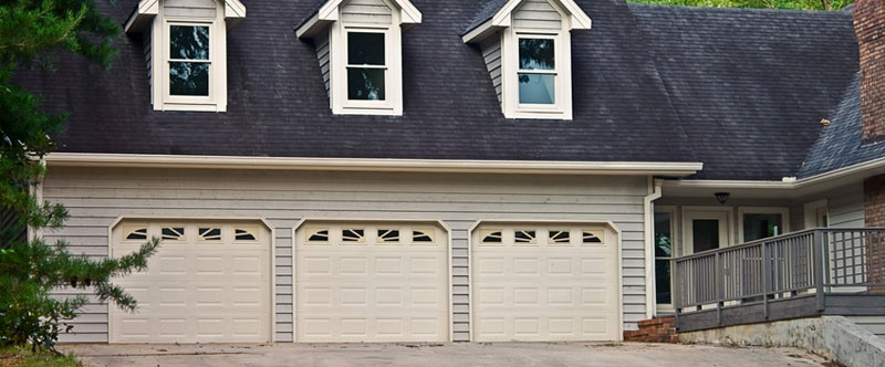 Garage door company Milwaukee County